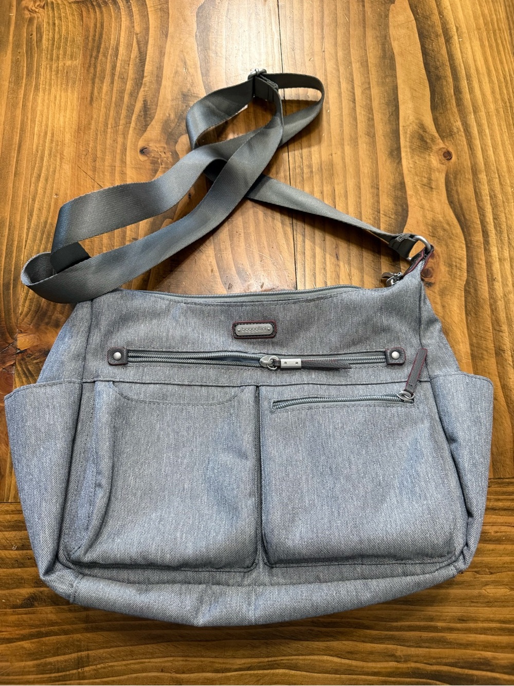 Baggallini Gray Convertible Crossbody Messenger Bag